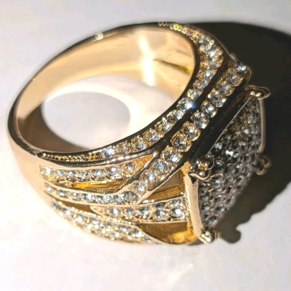 Gold and Silver Diamond Pavé Rings with Intricate Designs